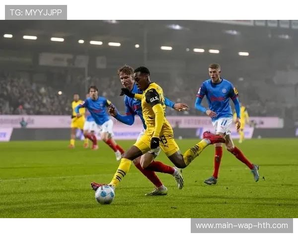 欧冠改制后联赛阶段竞争激烈,中游球队差距缩小 欧冠改制后联赛阶段竞争激烈,中游球队差距缩小