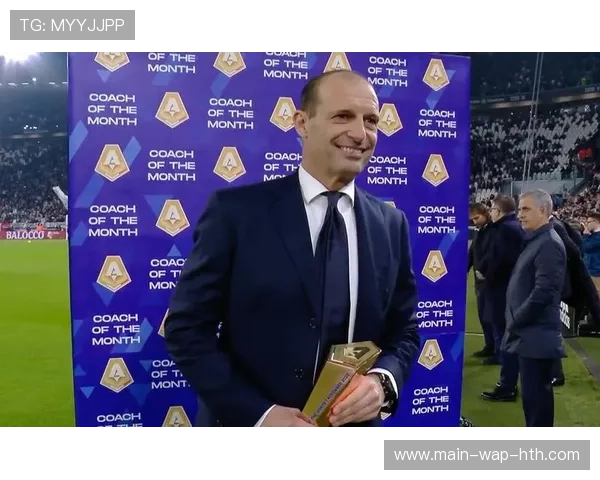 教练席实时数据平板成为意甲赛场新风景