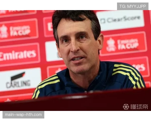 维拉主帅埃梅里专访：详解其5-3-2防守体系如何在本赛季取得成功
